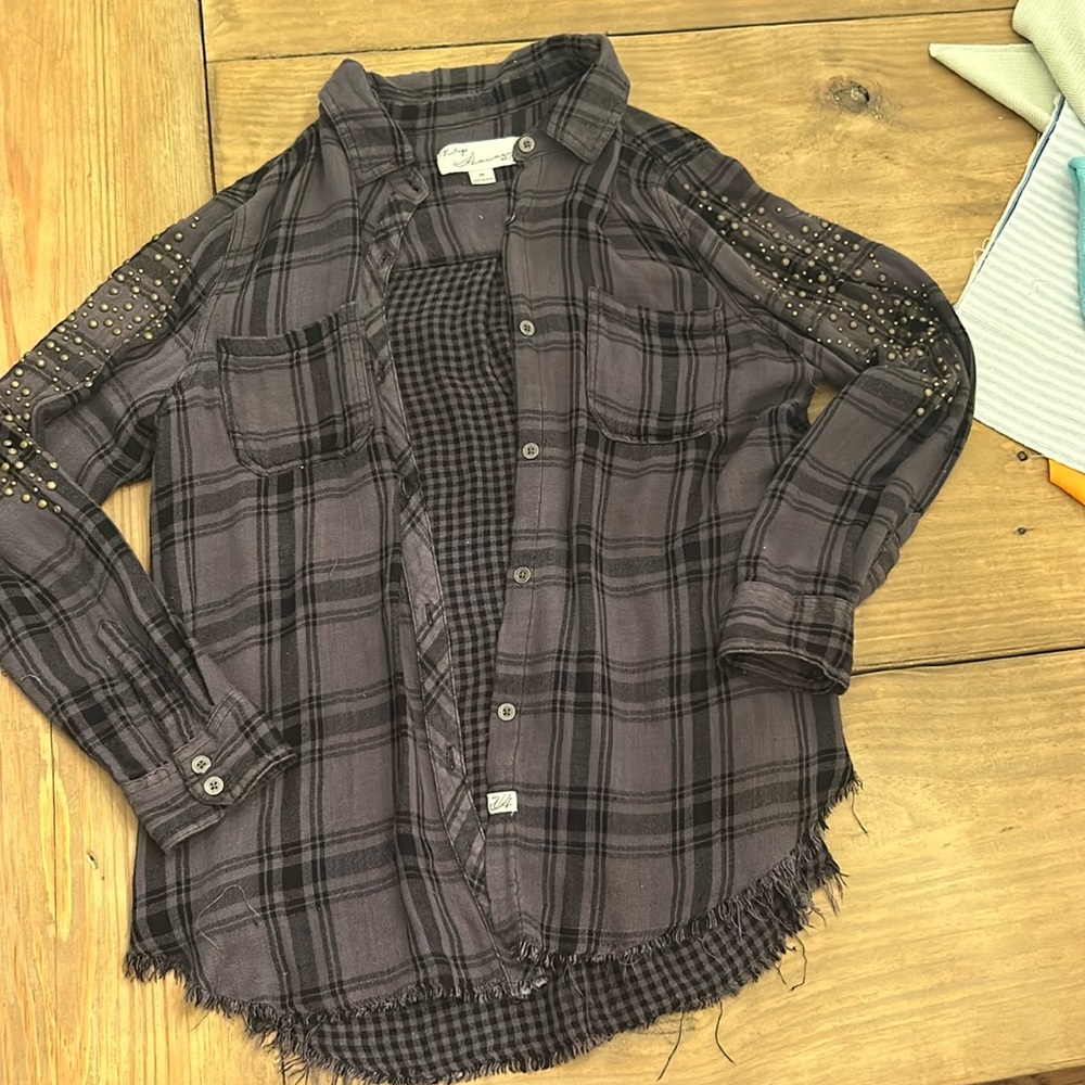 Vintage Havana medium slouchy plaid top with ragged edges and embellishments